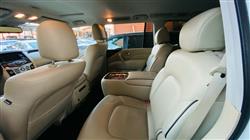 Infiniti QX80